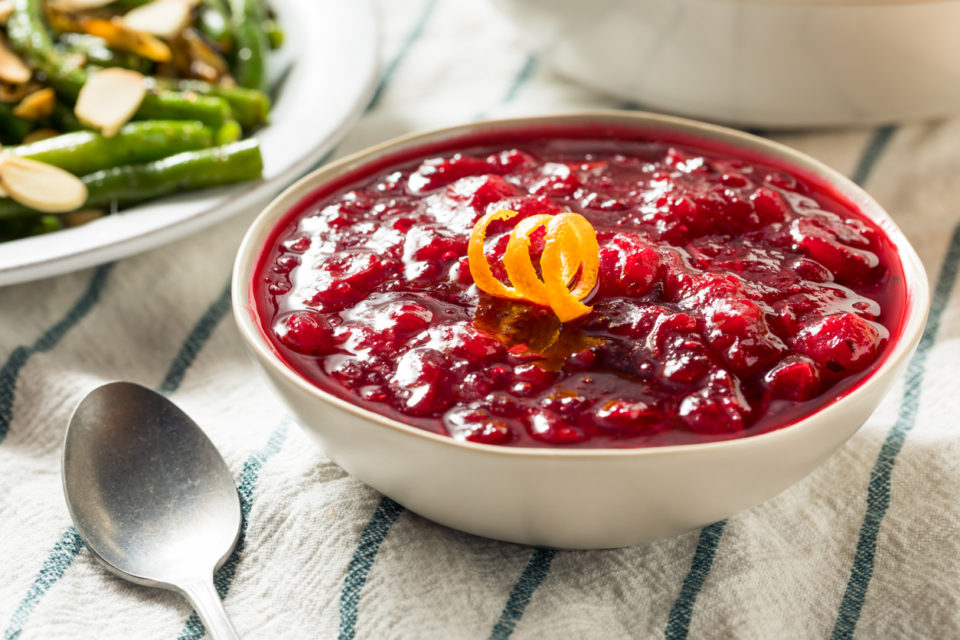 Homemade Thanksgiving Cranberry Sauce